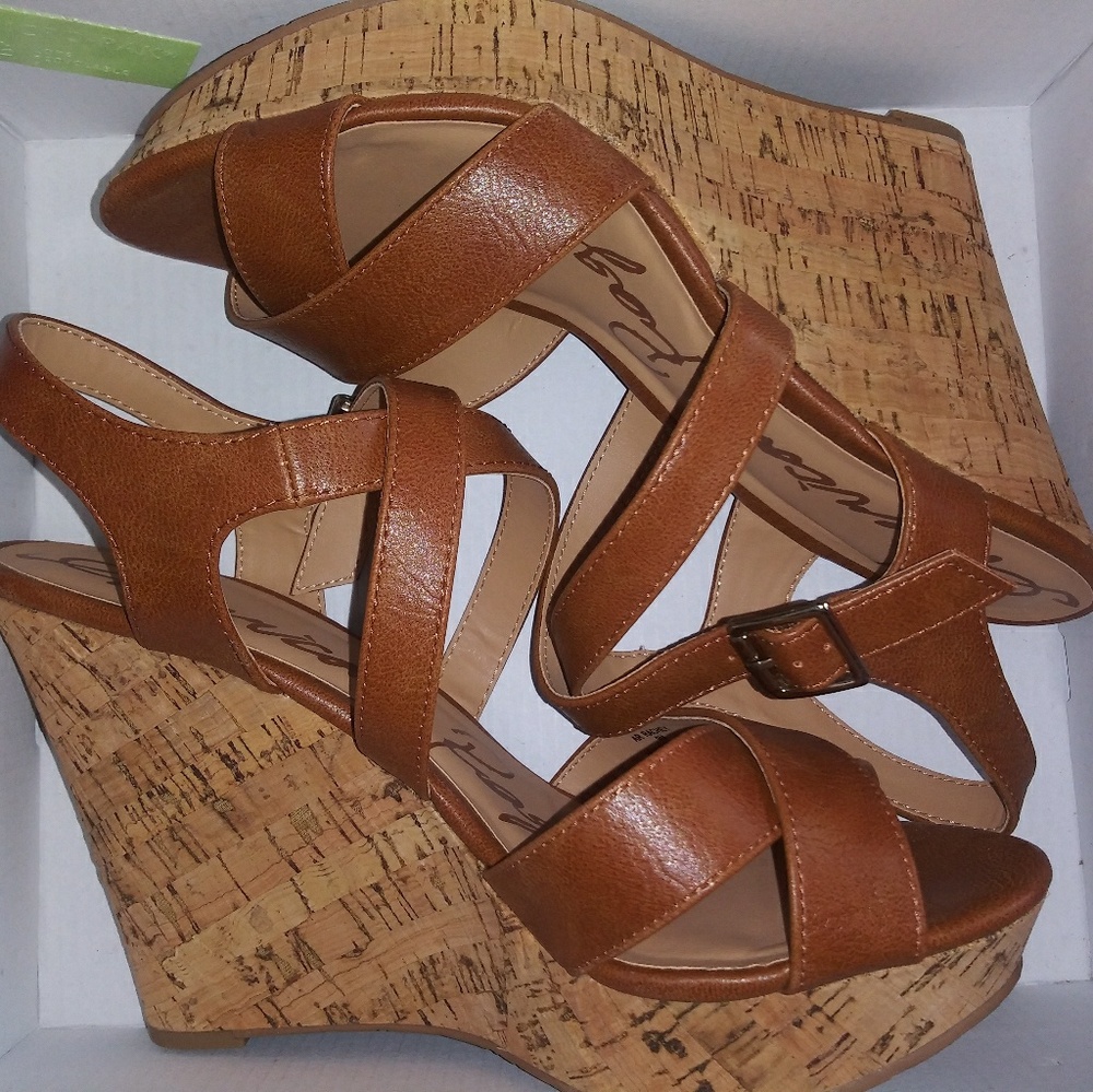 Fabulous wedges